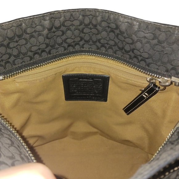 Coach Signature Jaquard Tote Black Shoulder Bag - Picture 8 of 11